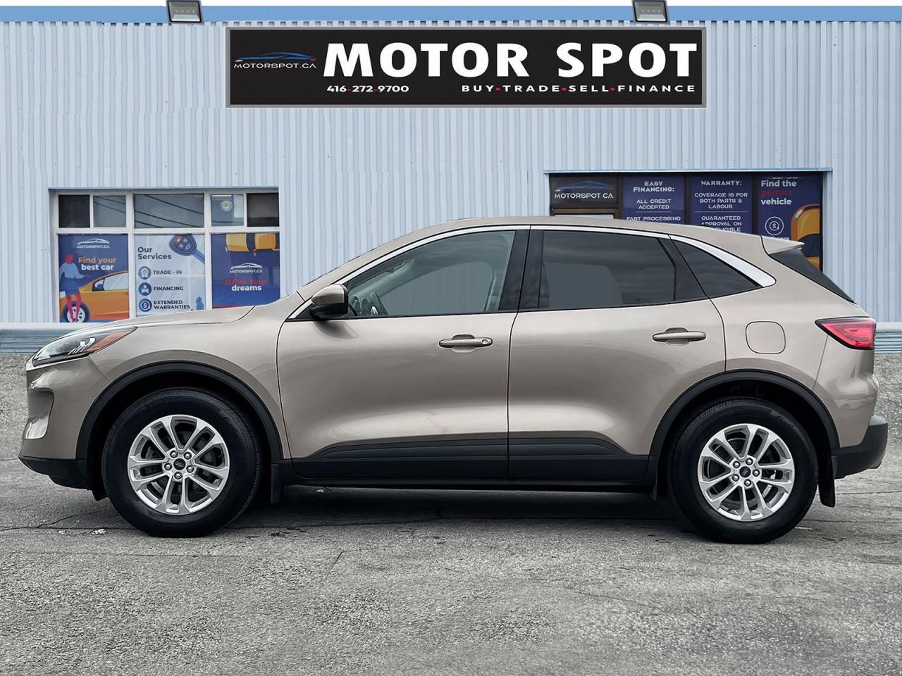 2020 Ford Escape SE AWD - Photo #3
