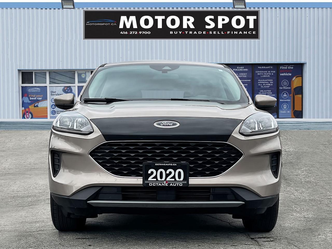 2020 Ford Escape SE AWD - Photo #2