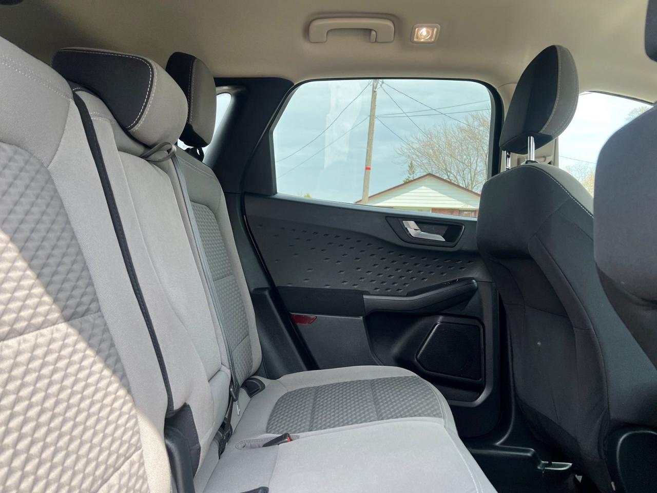 2020 Ford Escape SE AWD - Photo #19