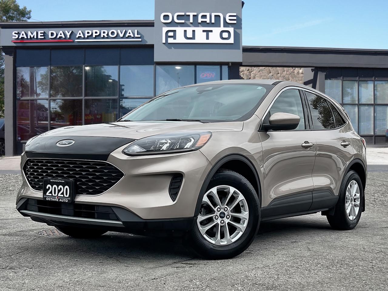2020 Ford Escape SE AWD Photo