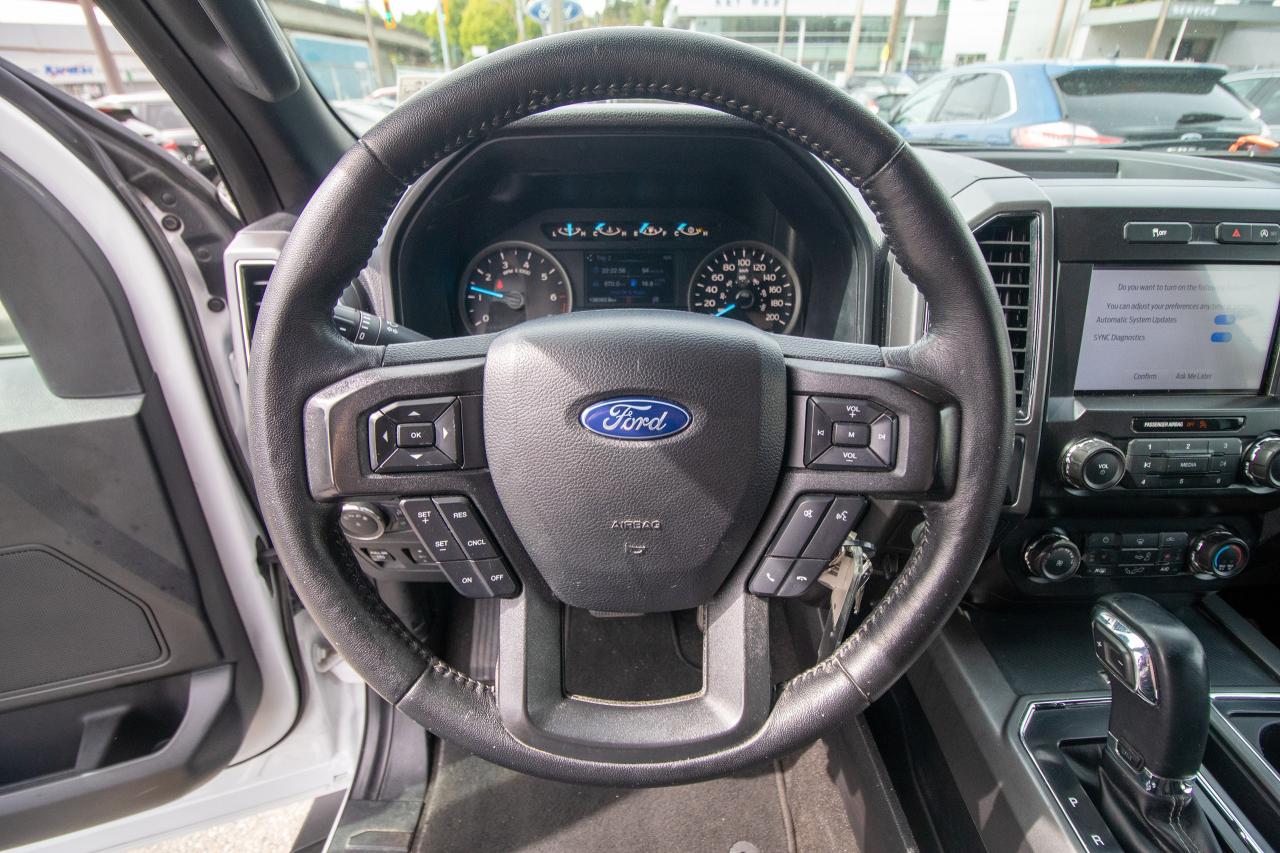 2019 Ford F-150 XLT 4WD SuperCrew 5.5' Box Photo5