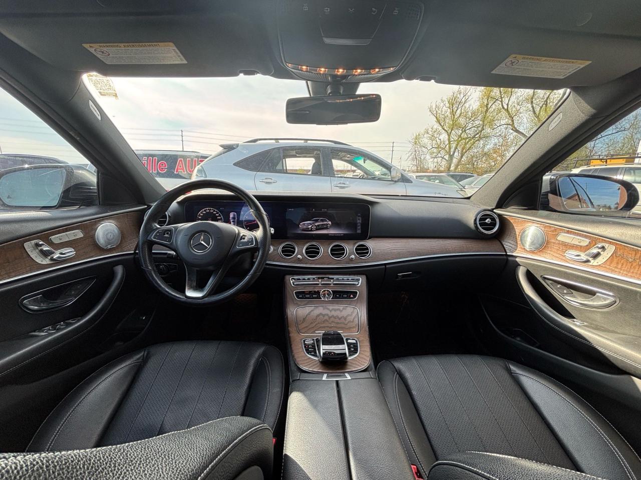 2018 Mercedes-Benz E-Class E 300 4MATIC Sedan Photo