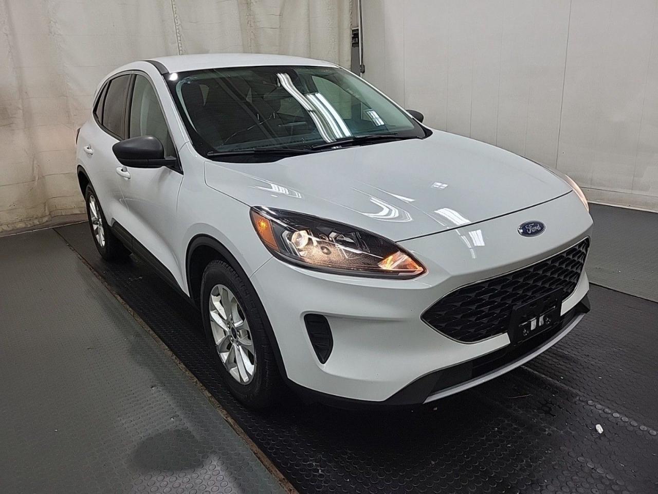 Used 2022 Ford Escape SE HYBRID - GAS / ELECTRIC HYBRID  !!! for sale in Burlington, ON