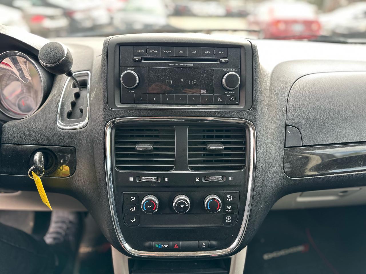 2012 Dodge Grand Caravan SE Photo25