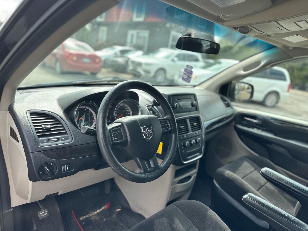 2012 Dodge Grand Caravan SE Photo29