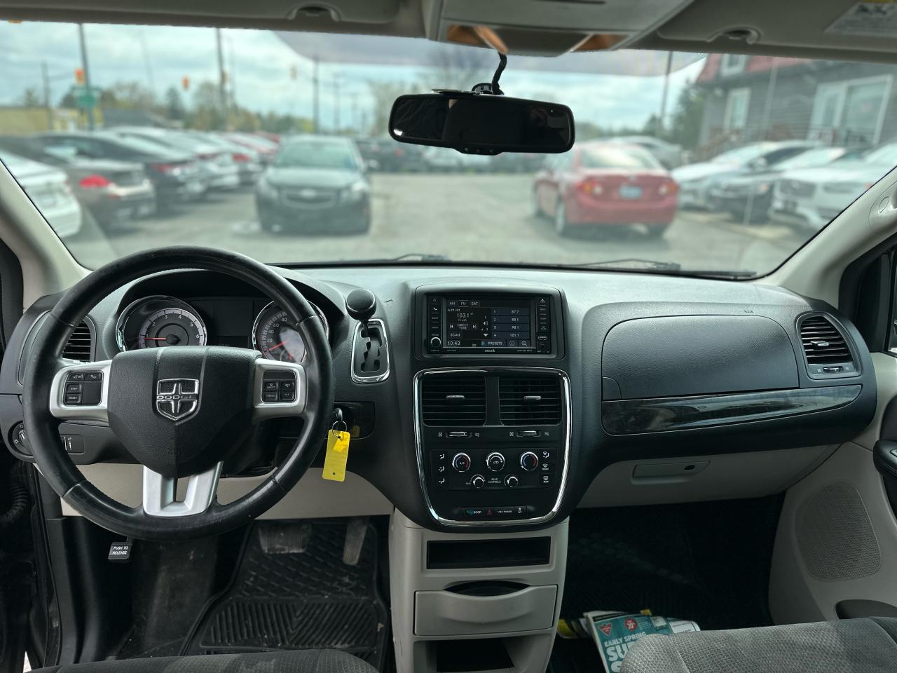 2013 Dodge Grand Caravan SXT Photo13