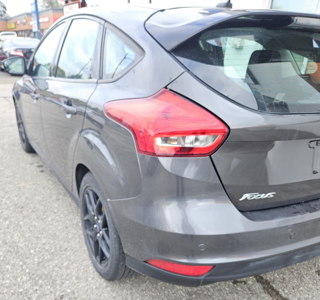 2018 Ford Focus SEL - Photo #10