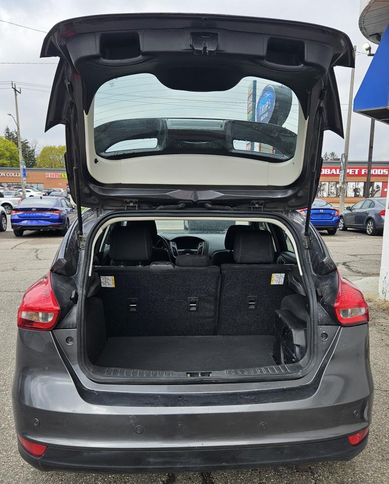 2018 Ford Focus SEL - Photo #19