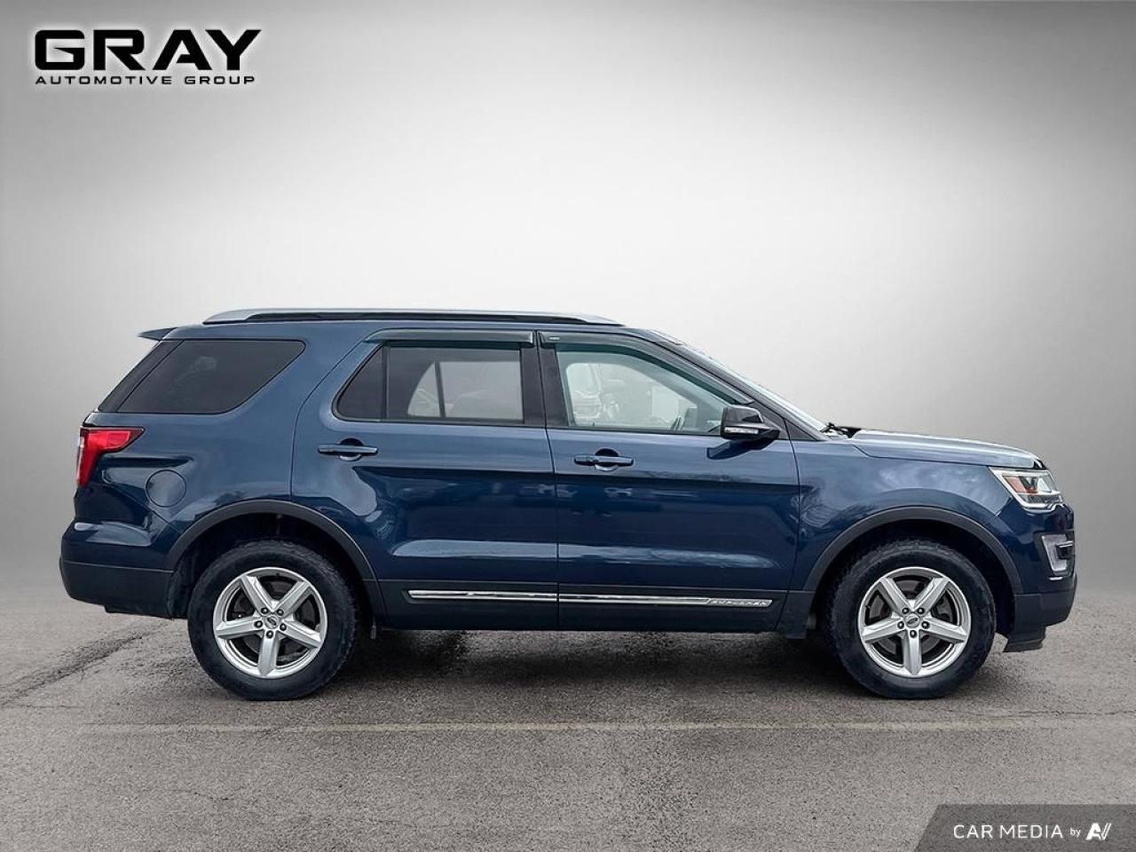 2017 Ford Explorer XLT/LEATHER/LOADED/NO ACCIDENTS - Photo #6