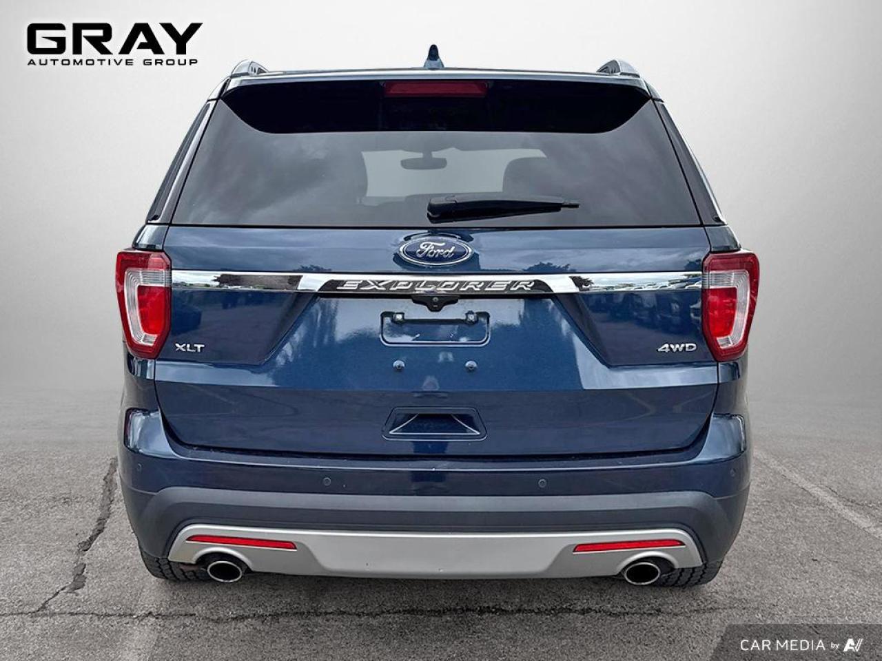 2017 Ford Explorer XLT/LEATHER/LOADED/NO ACCIDENTS Photo3