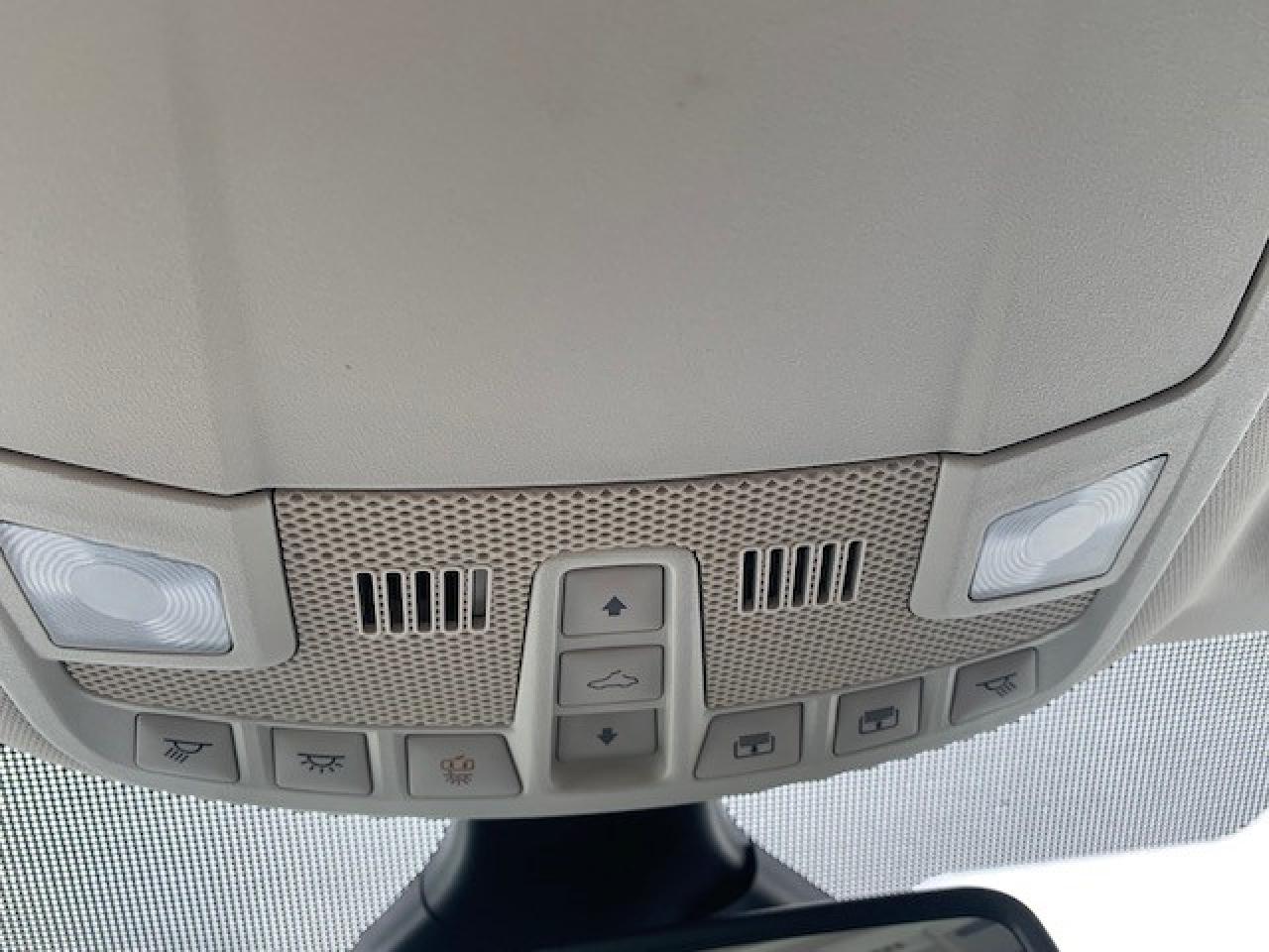 2024 Ford Edge SEL - Photo #6
