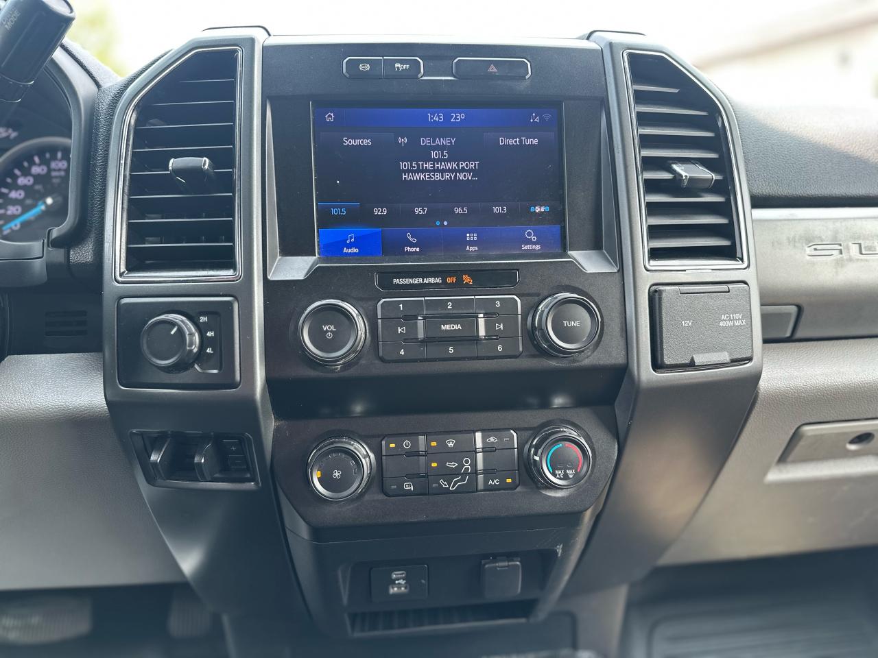 2020 Ford F-550 XLT DUMPBODY Photo5