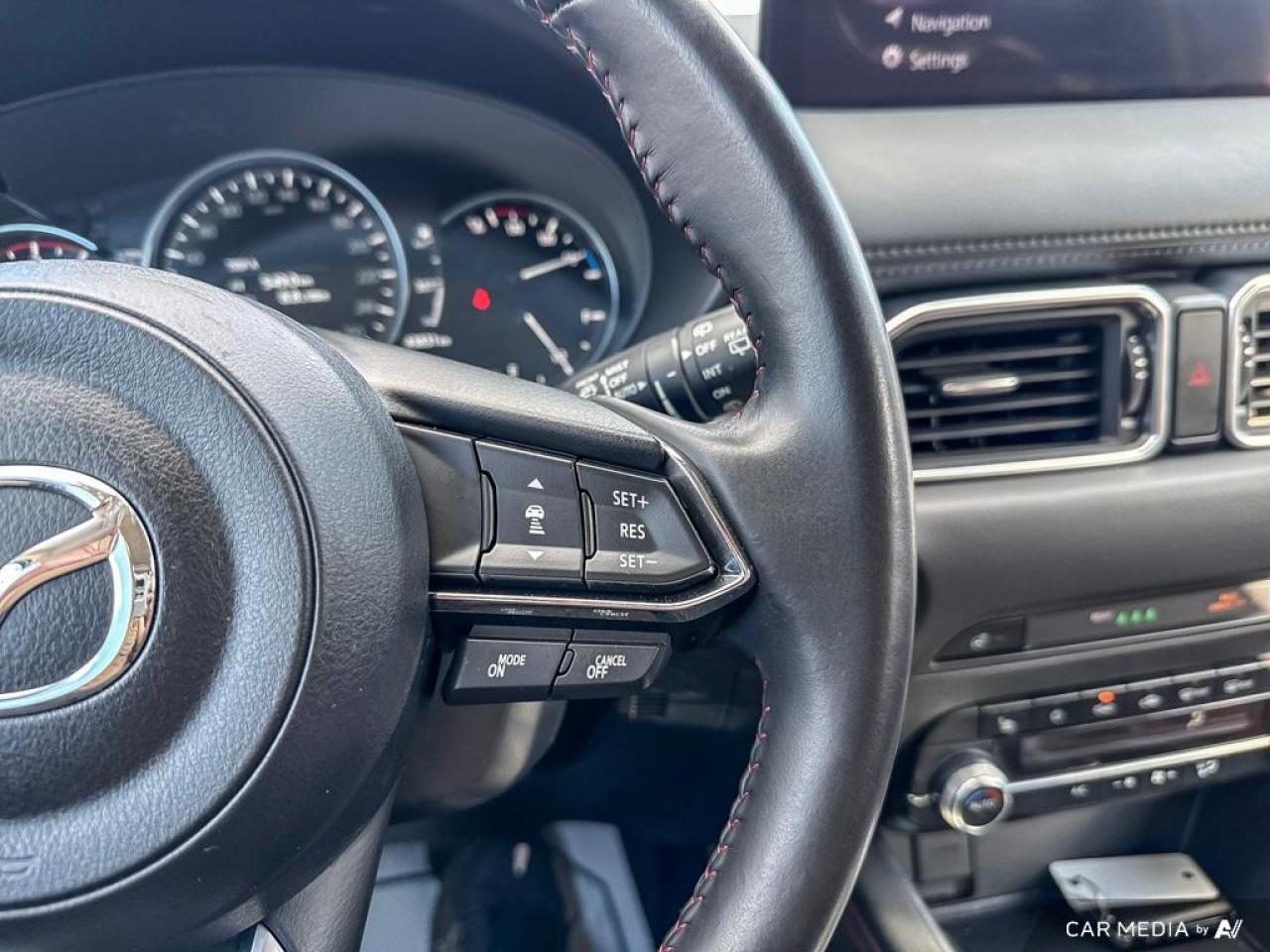2023 Mazda CX-5 KURO EDT / AWD / ROOF / RED LEATHER / HTD SEATS - Photo #22