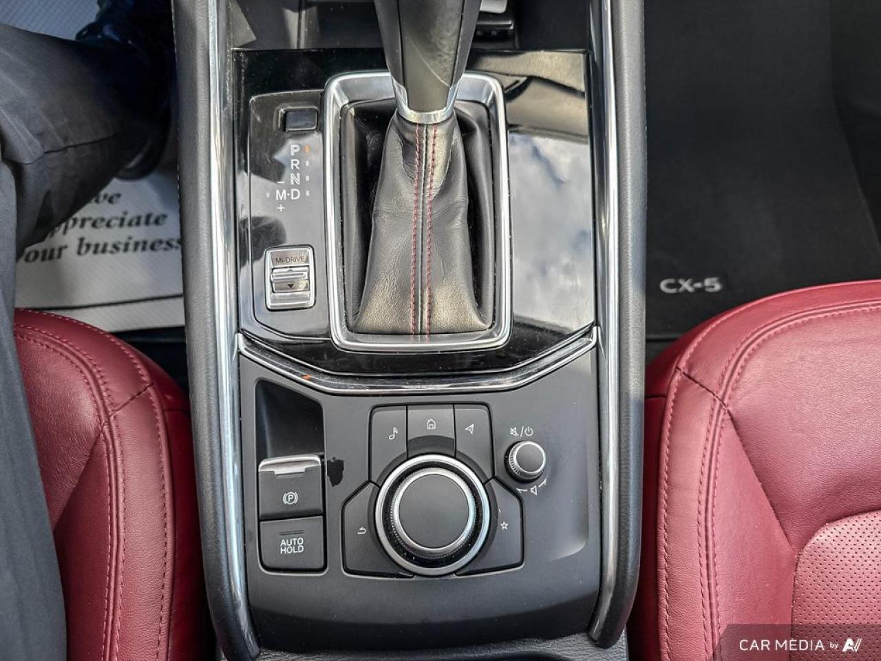 2023 Mazda CX-5 KURO EDT / AWD / ROOF / RED LEATHER / HTD SEATS - Photo #18