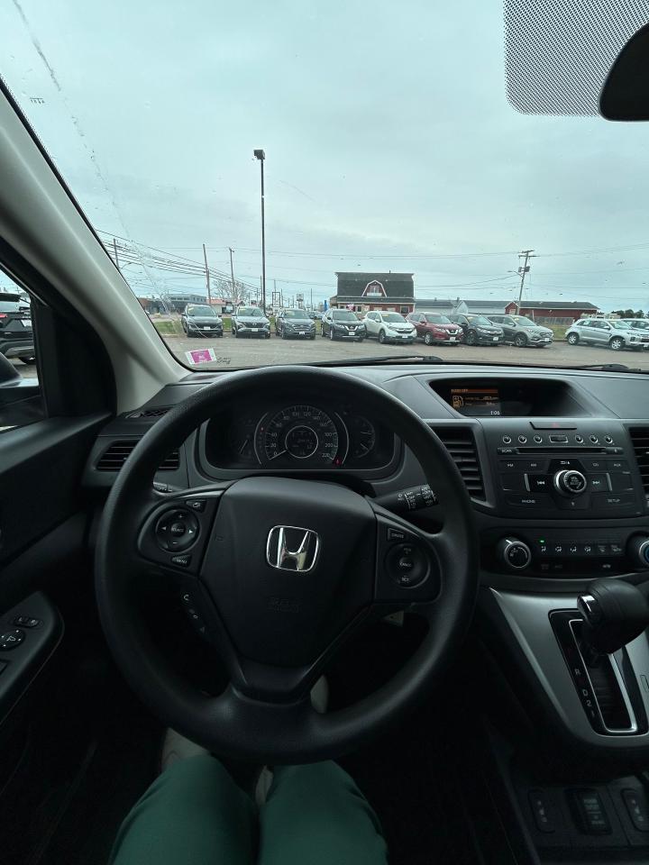 2012 Honda CR-V LX - Photo #9