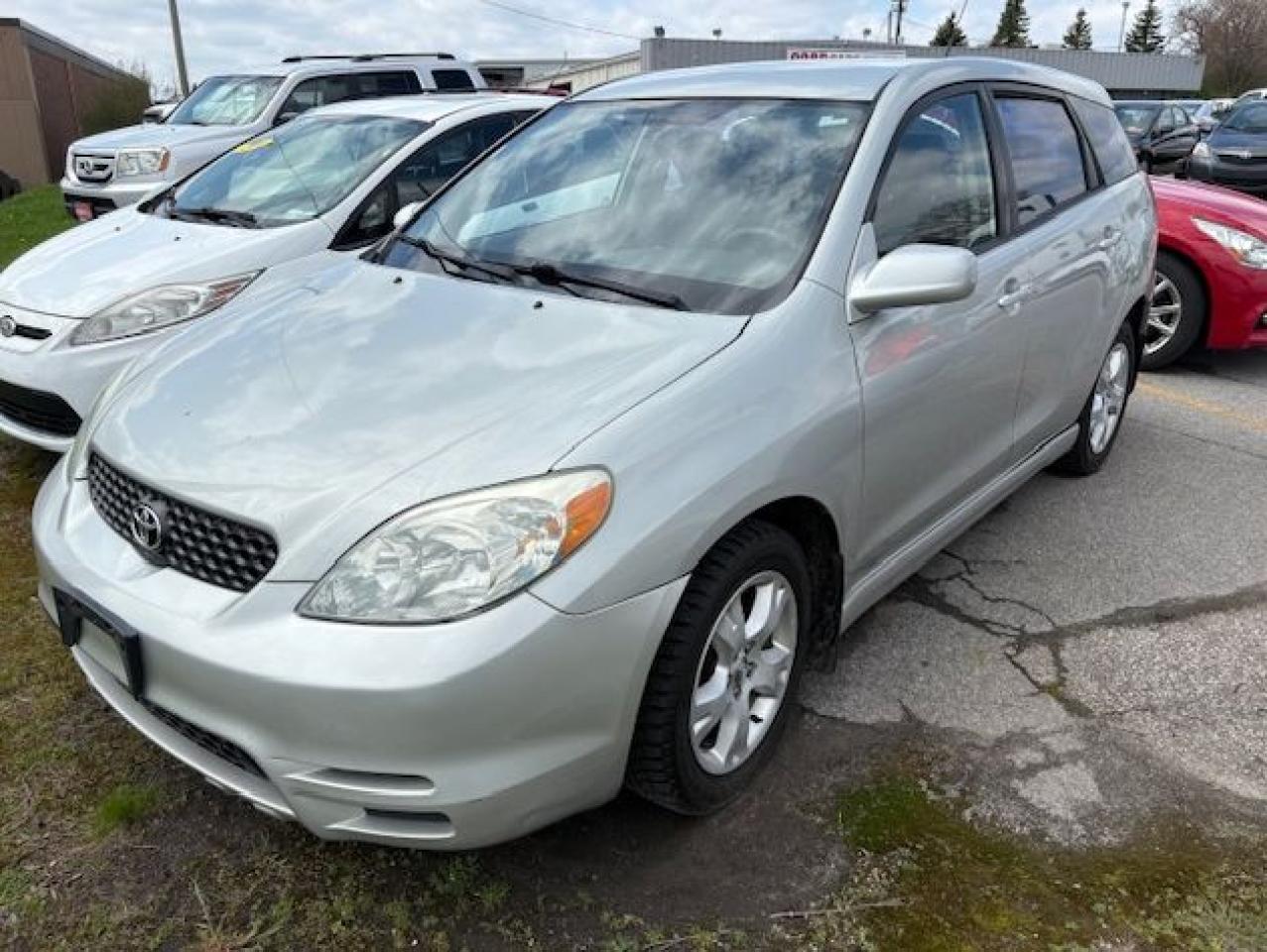 Used 2004 Toyota Matrix XR for sale in Burlington, ON
