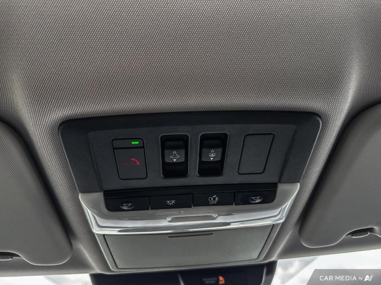 2023 Mitsubishi Outlander LE PREMIUM / S-AWC / ROOF / NAV / NO ACCIDENTS - Photo #20