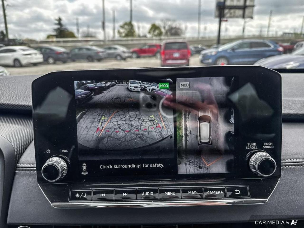 2023 Mitsubishi Outlander LE PREMIUM / S-AWC / ROOF / NAV / NO ACCIDENTS - Photo #17