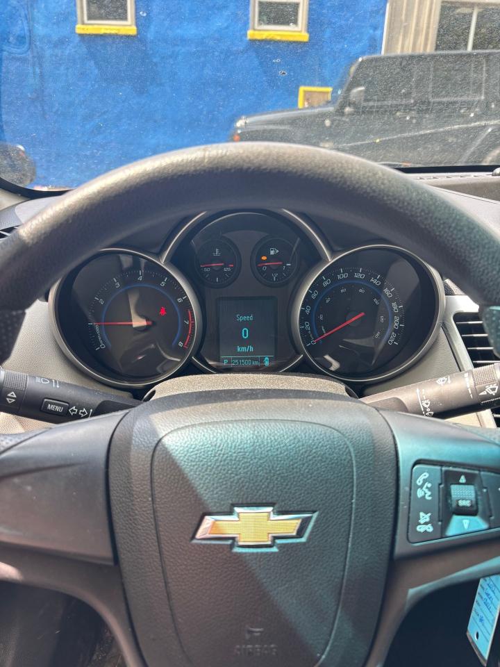 2012 Chevrolet Cruze LS+ w/1SB - Photo #7