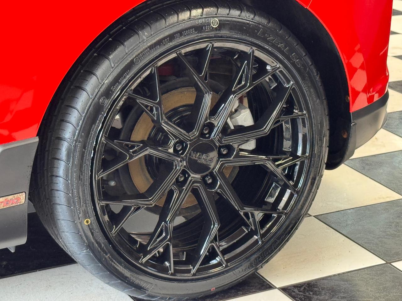 2019 Hyundai Veloster Turbo+New Tires+Wheels+Roof+BSM+CLEAN CARFAX Photo55