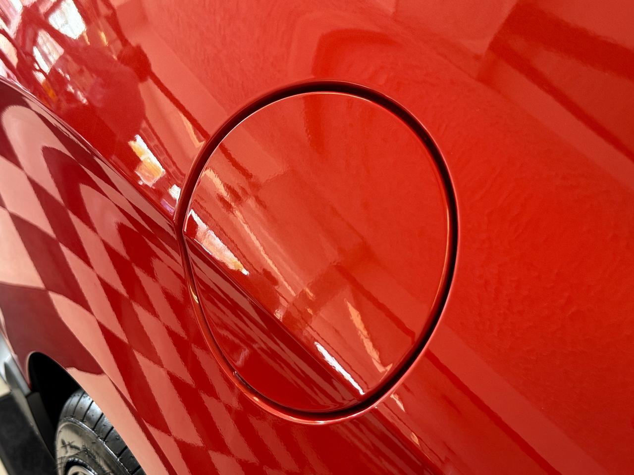 2019 Hyundai Veloster Turbo+New Tires+Wheels+Roof+BSM+CLEAN CARFAX - Photo #61