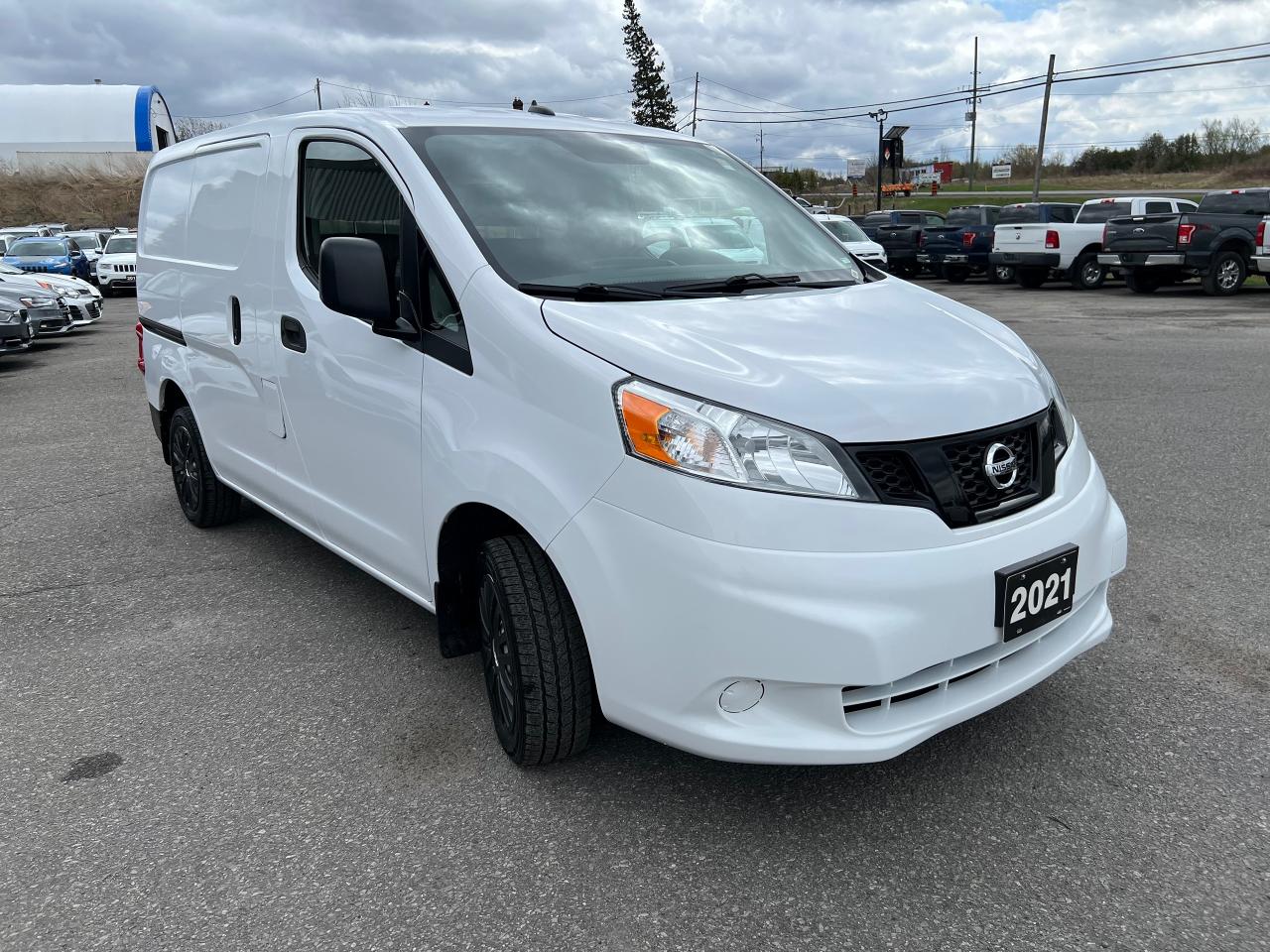2021 Nissan NV200 S - Photo #7