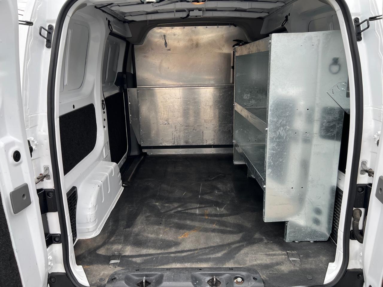 2021 Nissan NV200 S - Photo #19