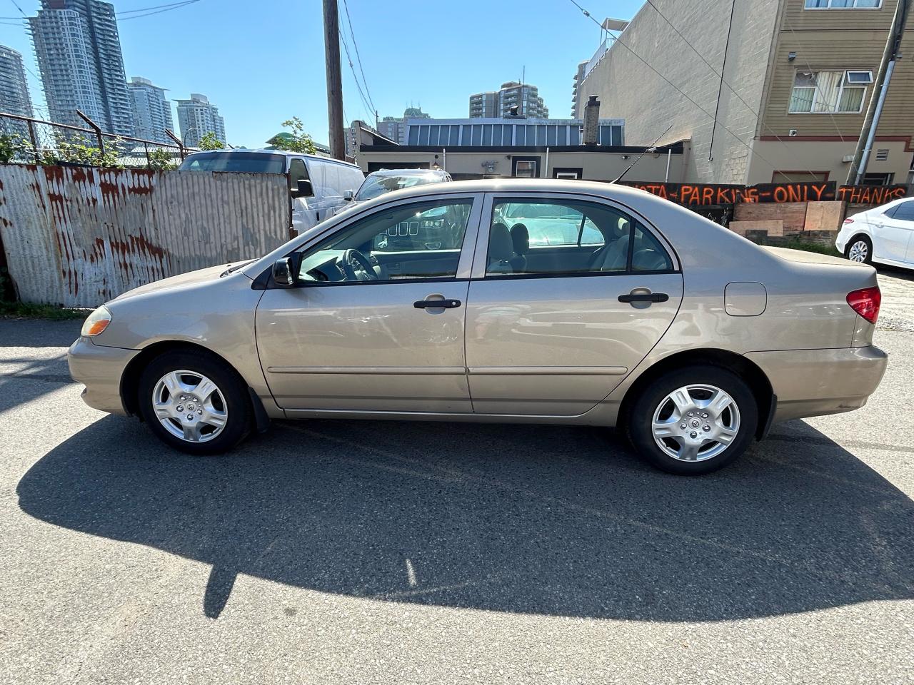 2007 Toyota Corolla CE - Photo #2