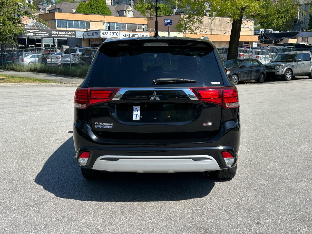 2022 Mitsubishi Outlander PHEV SE - Photo #7