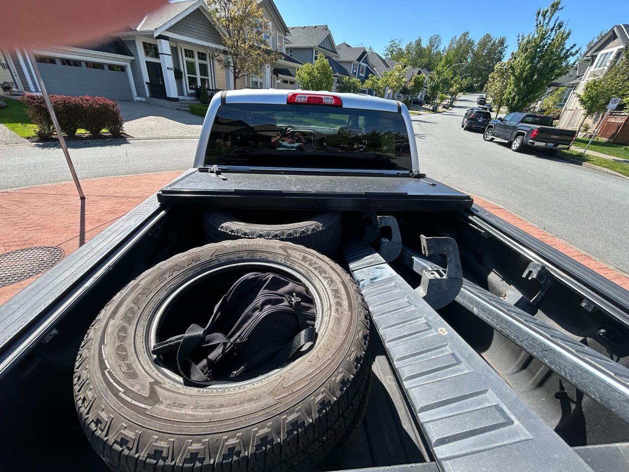 2015 GMC Sierra 1500 SLE - Photo #8