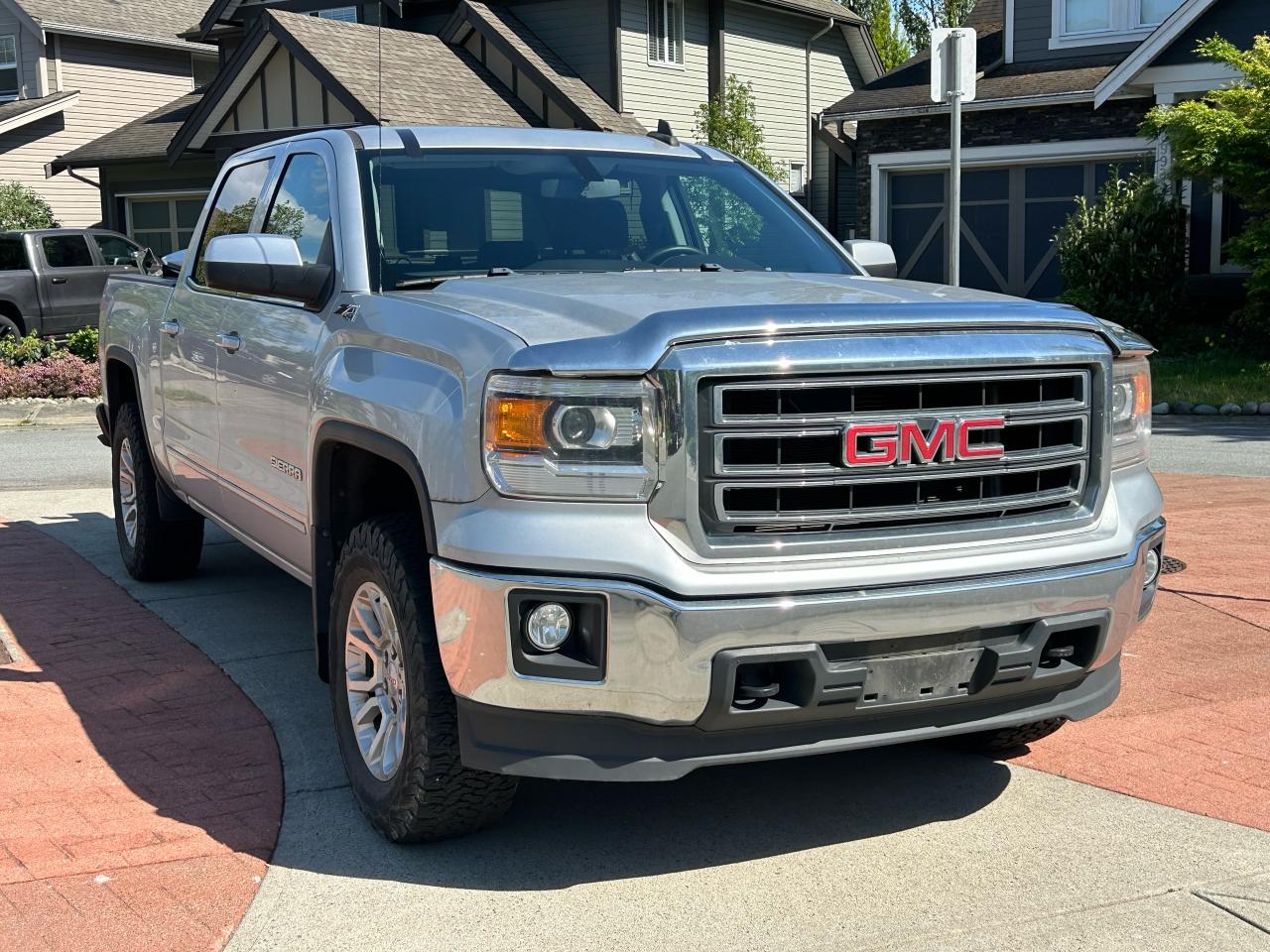2015 GMC Sierra 1500 SLE - Photo #4