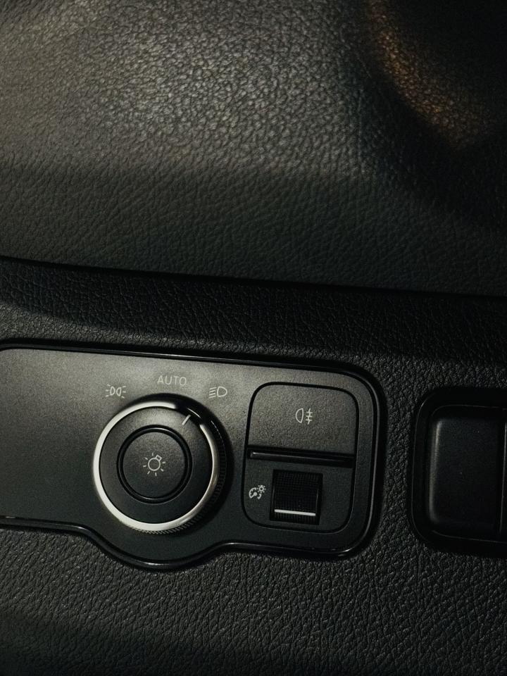 2022 Mercedes-Benz Sprinter 2500 High Roof - Photo #16