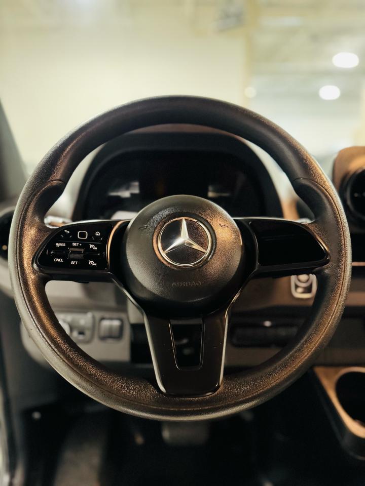 2022 Mercedes-Benz Sprinter 2500 High Roof - Photo #10