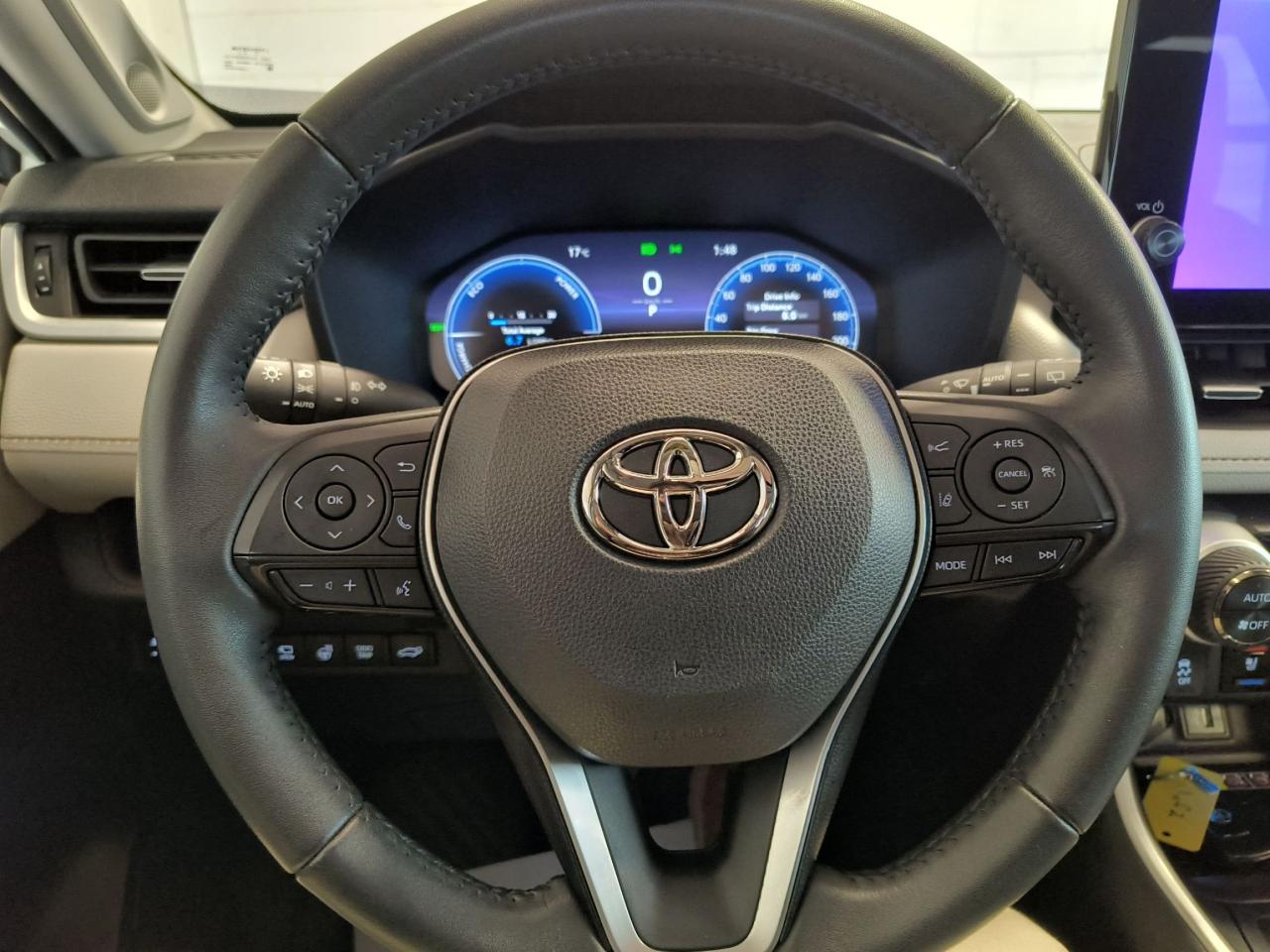 2023 Toyota RAV4 Hybrid Limited Photo
