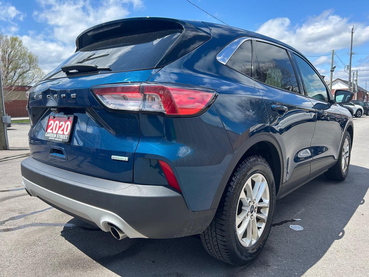 2020 Ford Escape SE Photo4