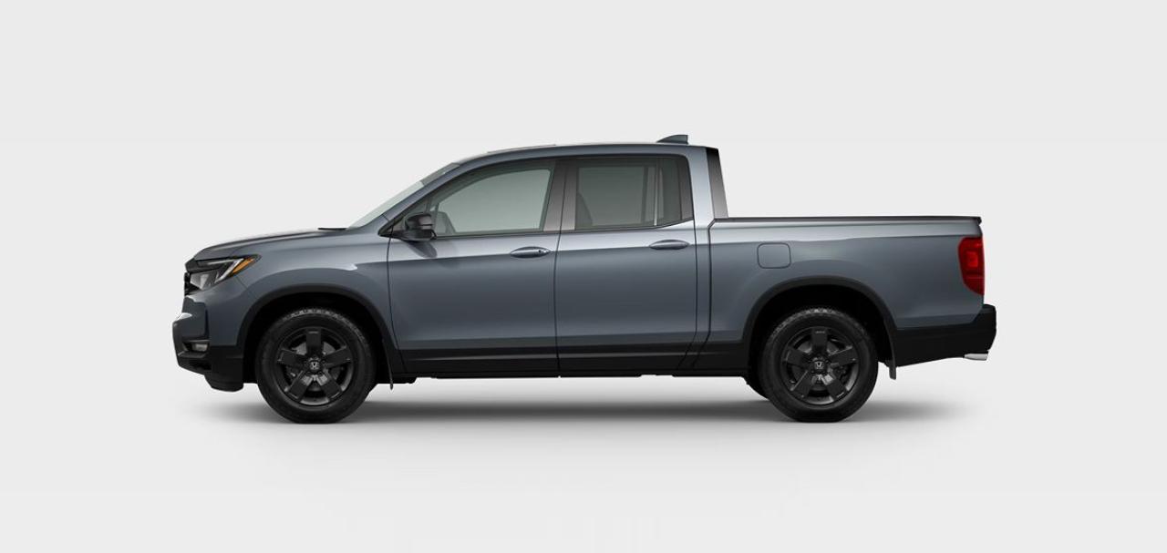 2025 Honda Ridgeline Black Edition Photo1