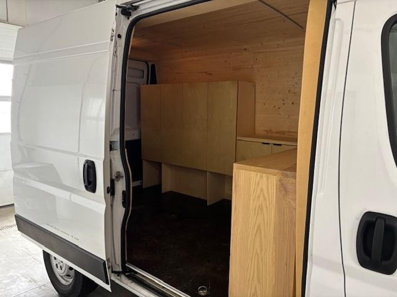 2019 RAM ProMaster 136 wb highroof - Photo #8