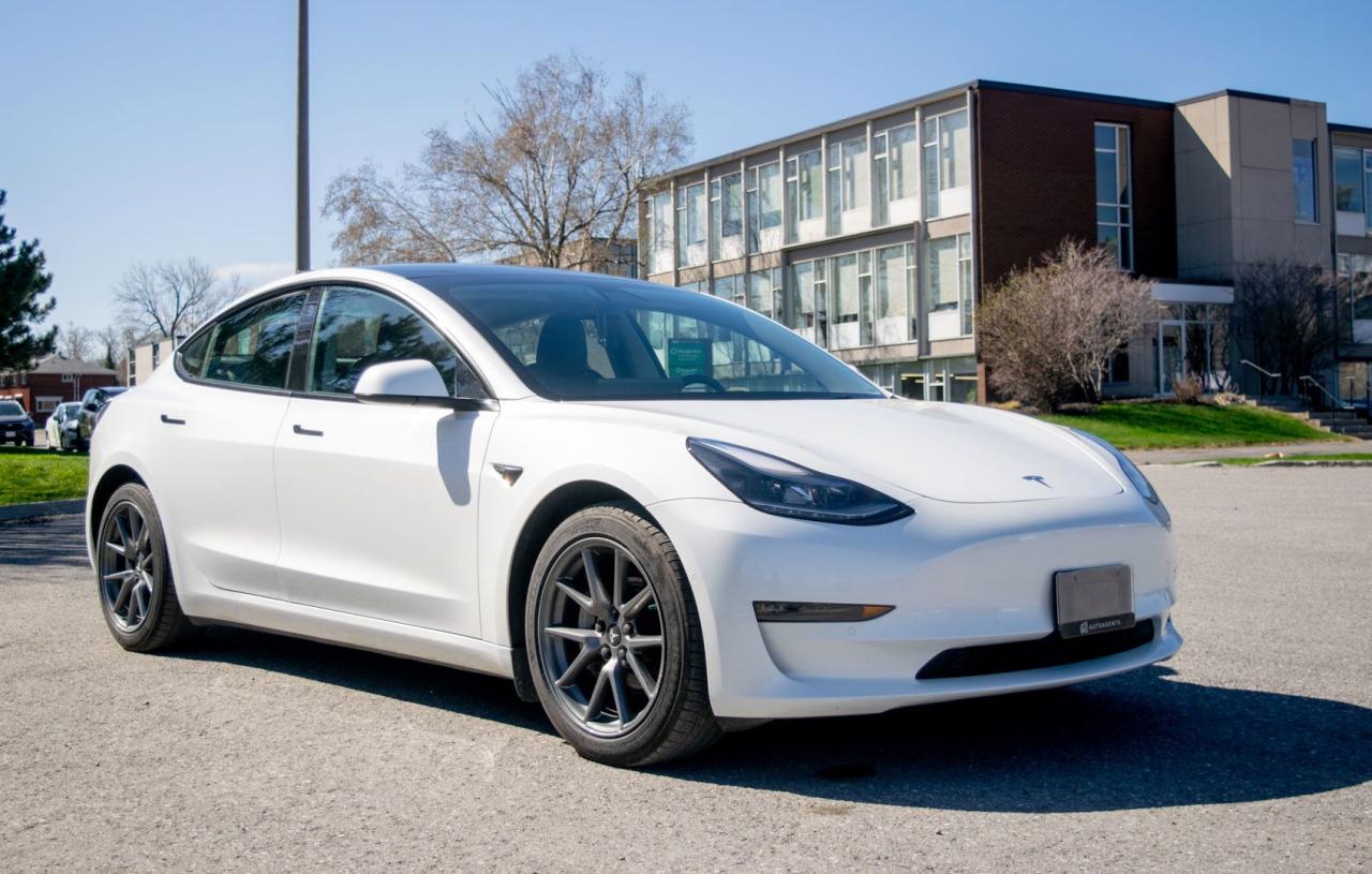 2022 Tesla Model 3 LONG RANGE - Photo #3