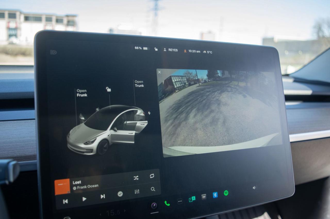 2022 Tesla Model 3 LONG RANGE - Photo #19