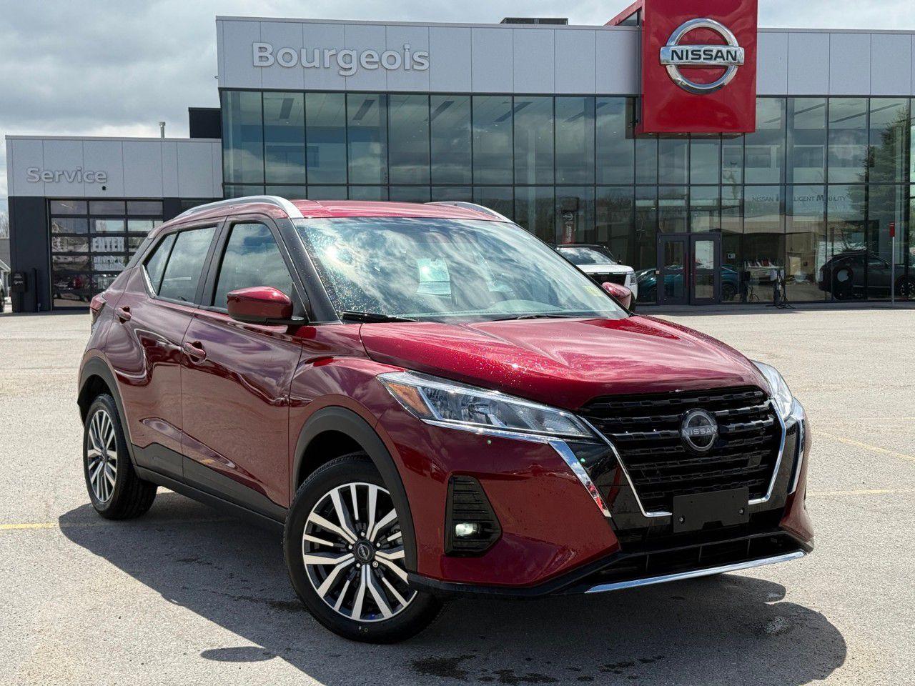New 2025 Nissan Kicks Play SV FWD for sale in Midland, ON