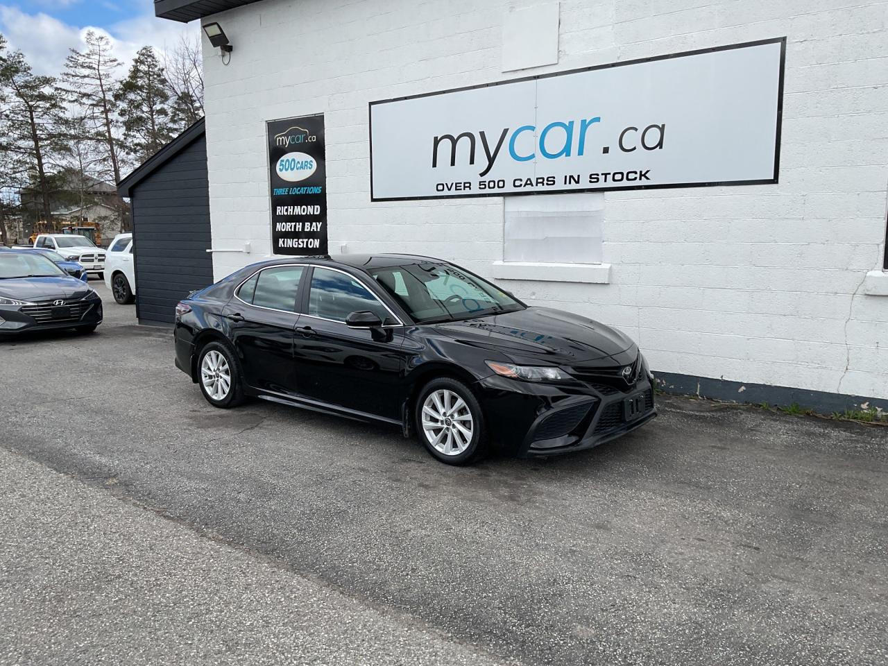 Used 2022 Toyota Camry 2.5L SE AWD!!!!  HEATED SEATS. LEATHER. BACKUP CAM. A/C. CRUISE. PWR GROUP. KEYLESS ENTRY. PERFECT F for sale in North Bay, ON