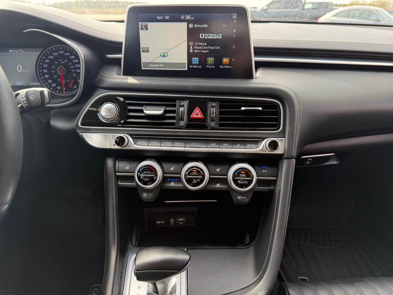 2020 Genesis G70 2.0T Elite | Navigation | Backup Camera | Sunroof - Photo #15