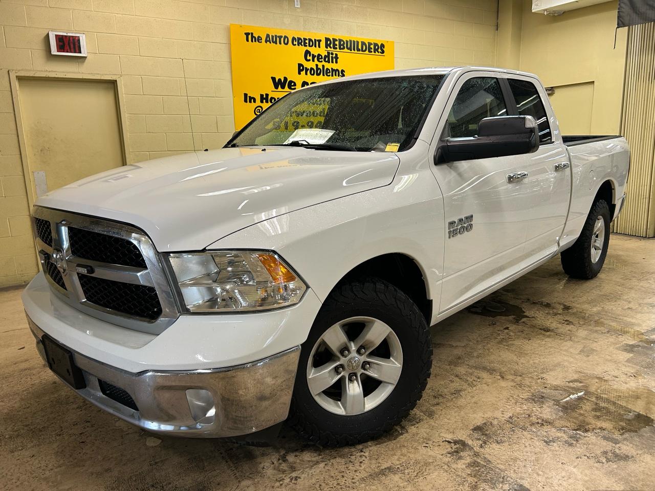 2018 RAM 1500 SLT - Photo #2