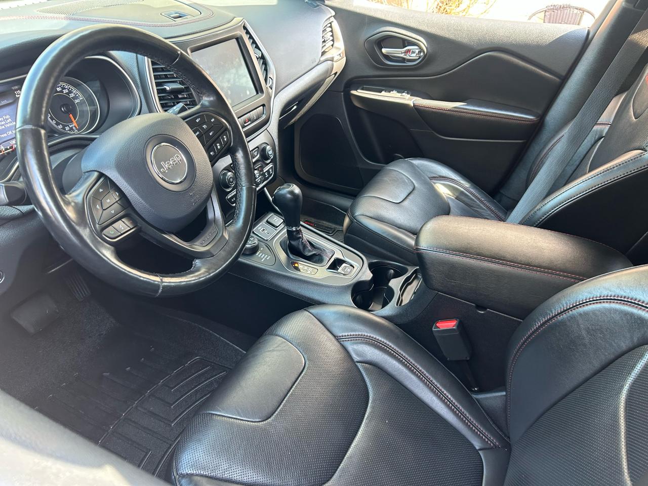 2020 Jeep Cherokee Trailhawk Elite - Photo #10