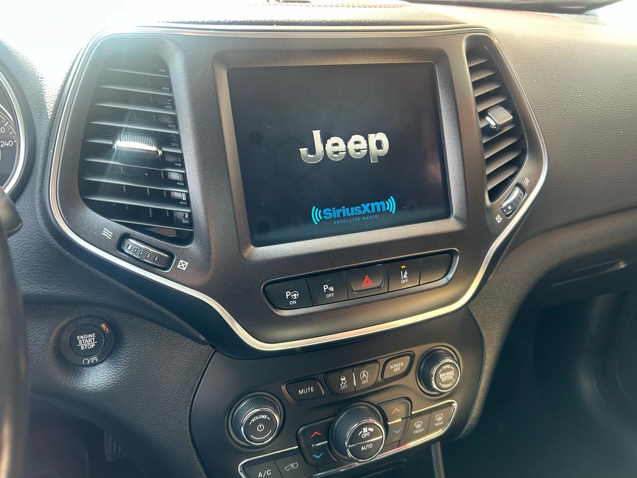2020 Jeep Cherokee Trailhawk Elite - Photo #13