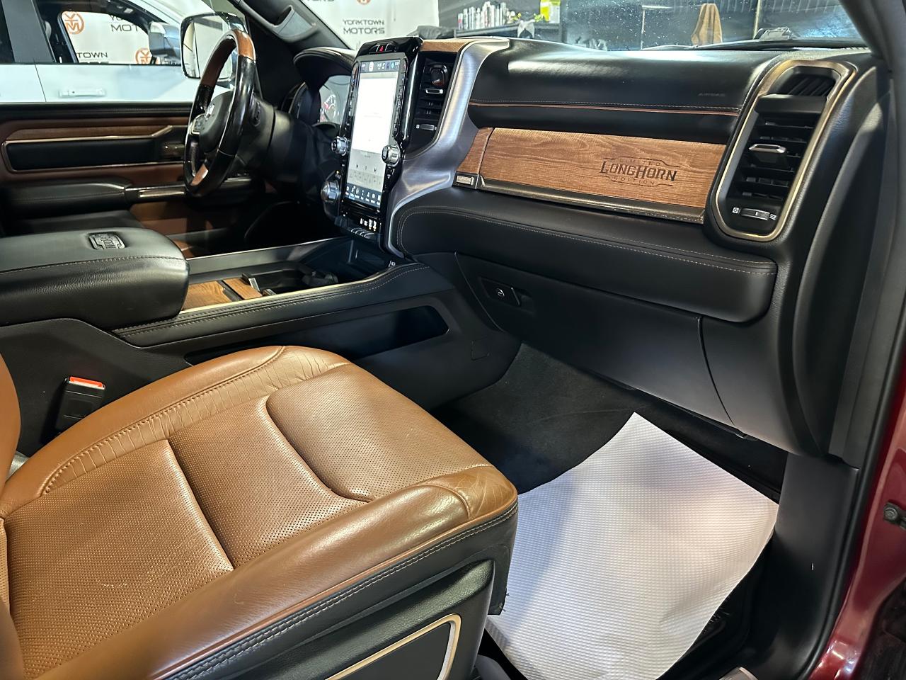 2022 RAM 1500 LIMITED LONGHORN LEATHER | LOADED | NAVI |CREWCAB - Photo #15