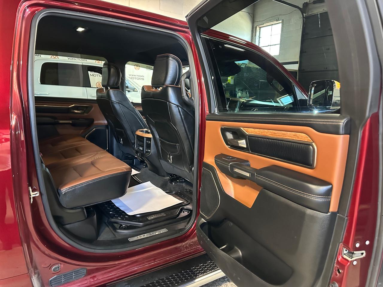 2022 RAM 1500 LIMITED LONGHORN LEATHER | LOADED | NAVI |CREWCAB - Photo #17