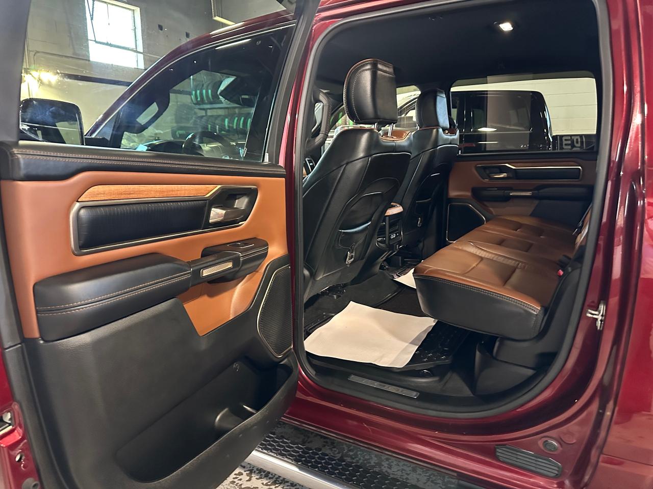 2022 RAM 1500 LIMITED LONGHORN LEATHER | LOADED | NAVI |CREWCAB - Photo #33