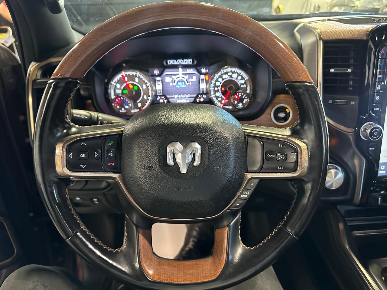 2022 RAM 1500 LIMITED LONGHORN LEATHER | LOADED | NAVI |CREWCAB - Photo #39