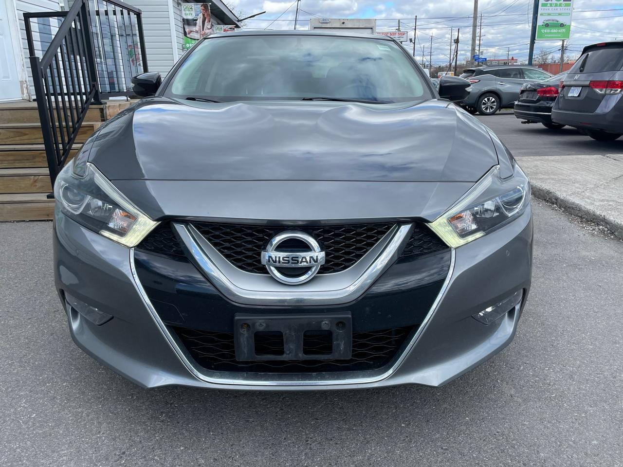 2017 Nissan Maxima SL - Photo #2